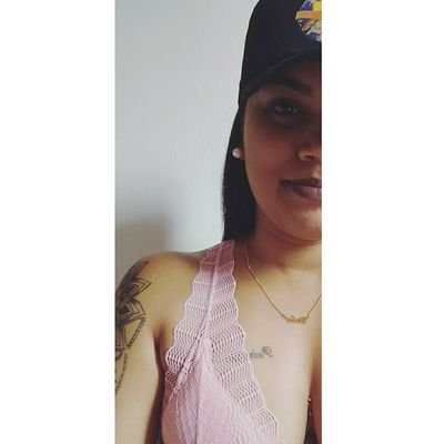 Jeniffe61517408's profile picture. Aprenda a dar ausência pra quem não valoriza sua presença. ♓