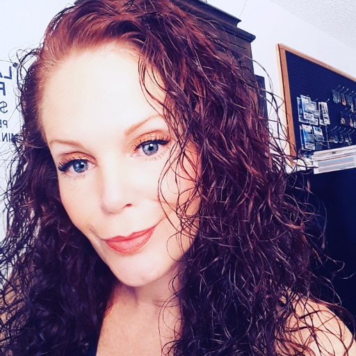 Brandyoneal19's profile picture. Reviewing is my hobby!