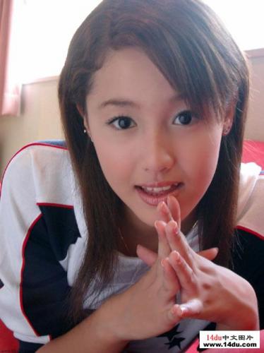 robin729's profile picture. 