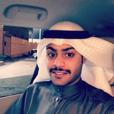 ماجستير في الموهبة والإبداع و دكتوراه الفلسفة في أصول التربية من الجامعة الأردنية