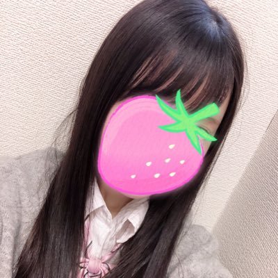 この春4年制大学を卒業しました。 ツイッターを介してカウンセリングとまではいきませんが、みなさんのお話を聞きたいと思っています🌸 臨床心理士になるために勉強中ですが、もちろん臨床心理士ではないため、ただお話を聞くだけになってしまいます。 それでもよければDMなどください。気軽にお友達に相談する感覚で😊