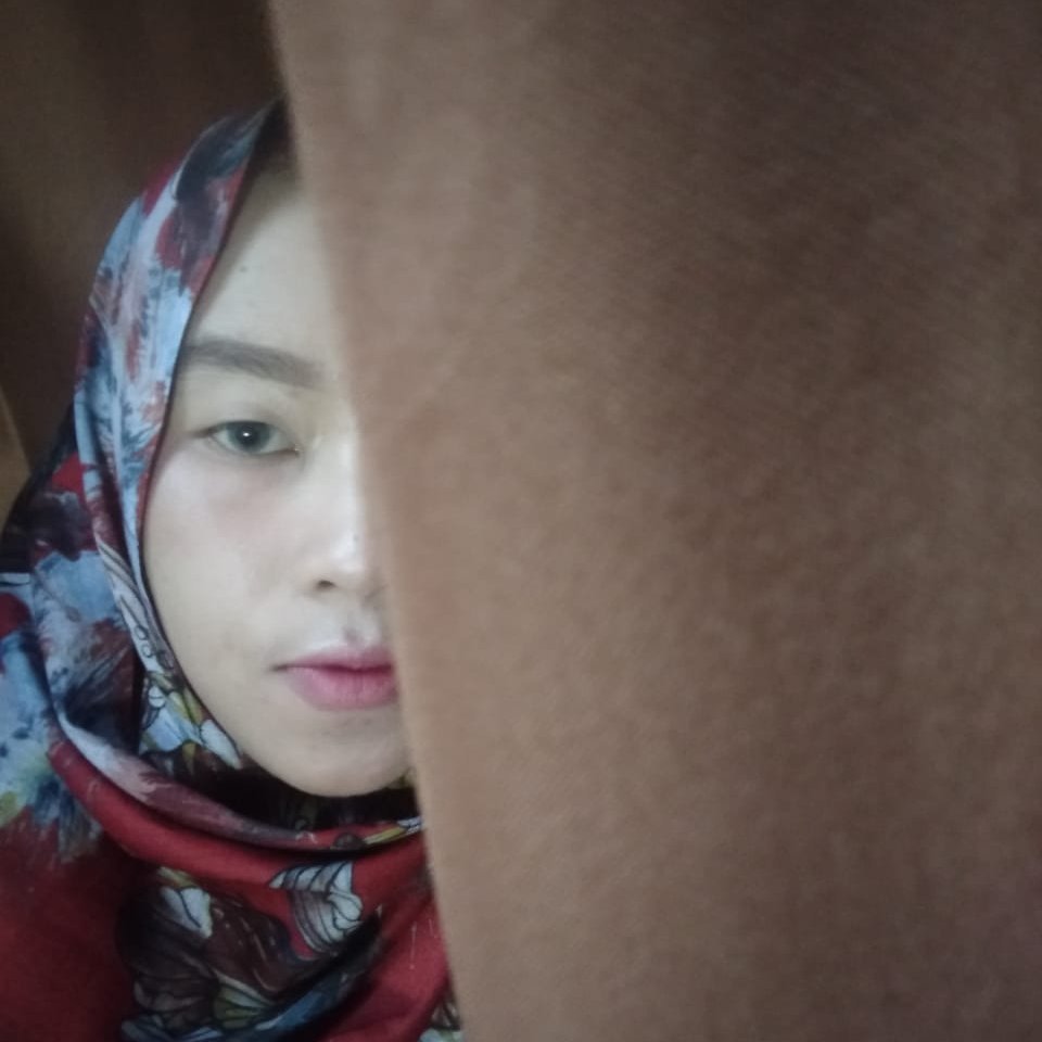 Perempuan yang suka di panggil  dengan sebutan Nona.
