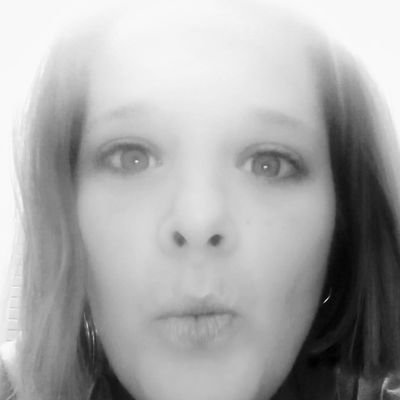 Laurenpratt10's profile picture. I hve 5 girls. YouTuber, I ❤Marketing, Social Work and behavioral health. And I'm OUTSPOKEN!! #MAGA