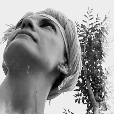 Ma_ReyesDom's profile picture. Asociación @Amigos_Cornisa. 15M Gelves. @ficussanjacinto