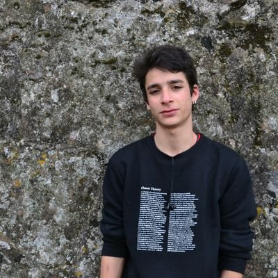 juni0r_veras's profile picture. 16y💚😍💪
Vila Real 💪🏠
SVRB⚽💪
9/3/2002💪💚