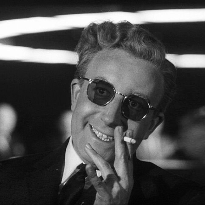 UlsterWinston's profile picture. All my pajamas are leather.