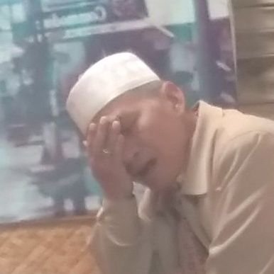 jonmawardi's profile picture. sukany nyanyi, bapakku pahlawanku.