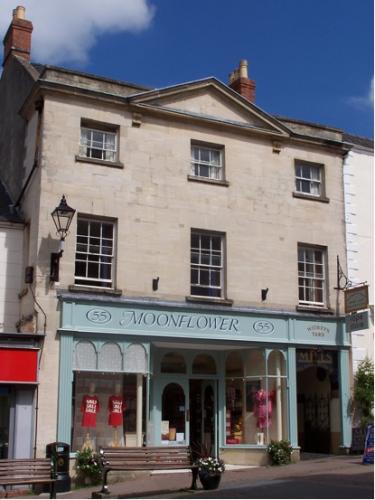 Moonflower started life in 1979. We have 2 unique & vibrant shops in the heart of the wonderful Cotswold town of Stroud & an online shop full of lovely things