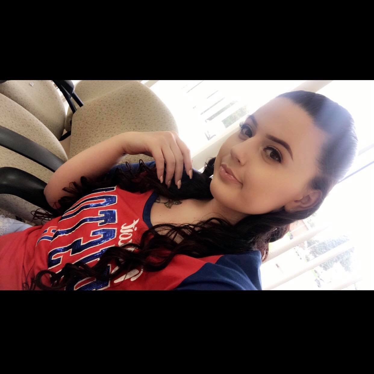 Snap📸 @marie_nicolla Facebook Nicolla Eaton 😌 New Account! ❤️ 💘💍08-11-2013💍💘 DevonteJr, Ivana & Layla’s Mom ❤️❤️❤️