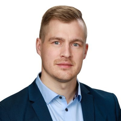 Isä, hallituksen jäsen @oulunkaupunki ja @ppliitto - varakansanedustaja @keskusta - aluevaltuutettu @pohde_fi @ppkeskusta https://t.co/IviQ2TMcjt