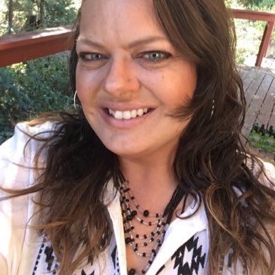 serrenrayne09's profile picture. 