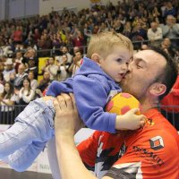 CARLOS VILLAGRAN (@cvm14) 's Twitter Profile