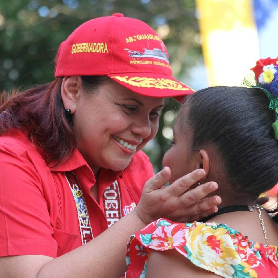 Gobernadora Bolivariana del estado Delta Amacuro. Socialista de corazón y revolucionaria por convicción. Siguiendo el legado de Chávez con Maduro.