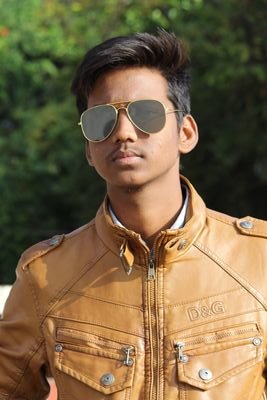 aditya_dhomane's profile picture. 🚩