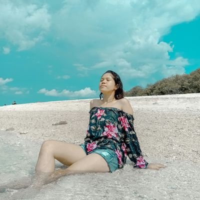 eyebiang's profile picture. stay humble. be grateful. work hard.