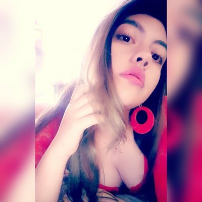 Licenciada pedagoga en informática 👩🏻💻 ^^ ASK: https://t.co/EKz3r61S8N?