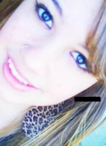 Bia Gentilli = viciada em twitcam tá ?
  Segue ai .. !  Se quiser msn só pedir ;9
