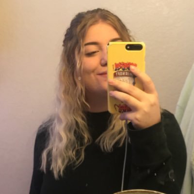 khithlyy's profile picture. plant mom 🪴