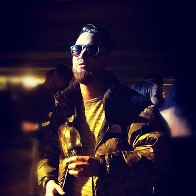 RogerCarlsson92's profile picture. 