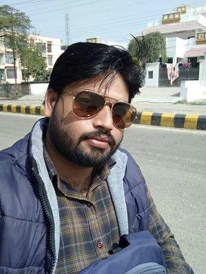 GudduKu18937171's profile picture. Packers movers