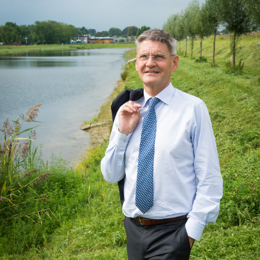 Dijkgraaf Brabantse Delta te Breda, voorzitter Brabantse waterschappen.