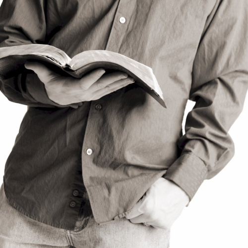 Reading the Bible: 140 characters at a time.