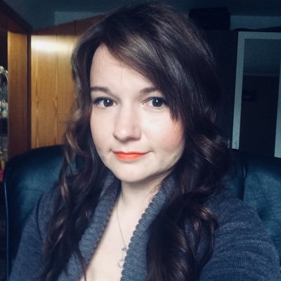 white rabbit🐇never enough time for all my interests| study linguistics & literature | intermedial studies 🎥 Dragon Age nerd | medieval-fantasy lover 🐉日本語は少し
