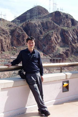 ych1988's profile picture. 