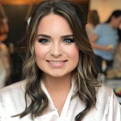 kayleeewiggins's profile picture. Instagram: @kayleewiggins