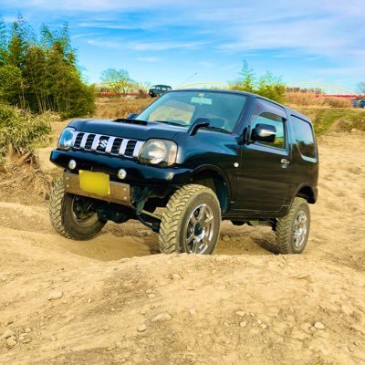 RYUTARO_Hobby's profile picture. 車全般/自転車/キャンプ/猫/Disney/K-POP/旅行✈︎/アウトドア🏕.シルビア S15と家族のジムニー JB23に乗っています。無言フォローすみません。フォローお願いします😊