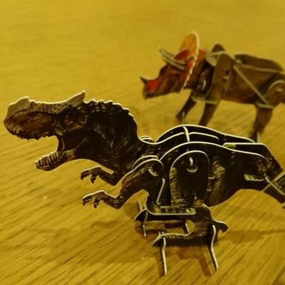 税にまつわることを生業としております。
子育てしながら税や教育の在り方に思いを馳せる日々。
酔うと記憶をなくします。
JSA Wine Expert、Sake Diploma、
英検一級 英語引き続き勉強中
PTA会長5年目