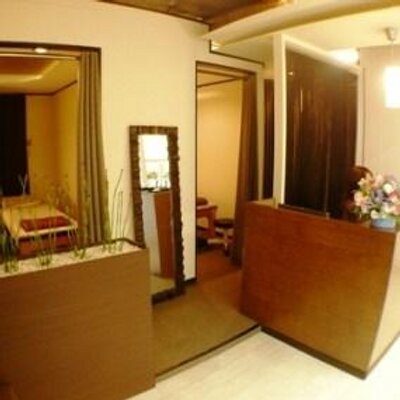 Hale ハレ 神戸元町商店街6丁目 台湾式足つぼ Hale Refle Twitter