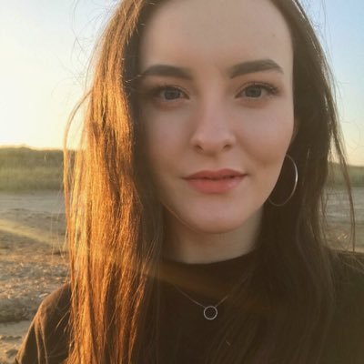 CarysPleace's profile picture. Product Designer @FanDuel. Interested in all things UX design and research.