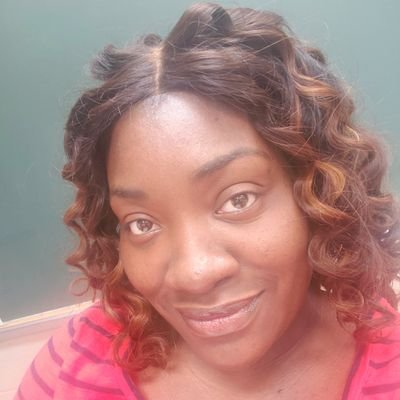 MeekSinai's profile picture. 