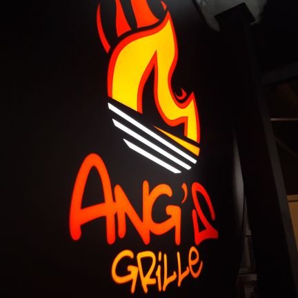 Ang's Grille