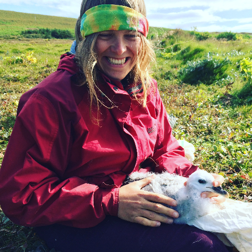 Conservation PhD Student at @UoABioSci funded by @EastbioDTP | researches Greylag Geese but loves all birds equally 🦉 she/her