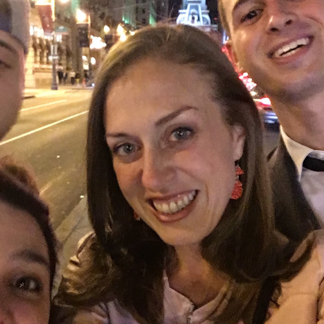 emilielovesfood's profile picture. 