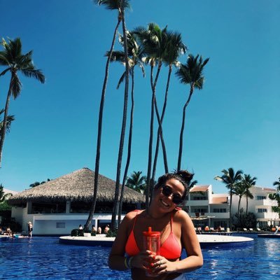 cara_fahey8's profile picture. 