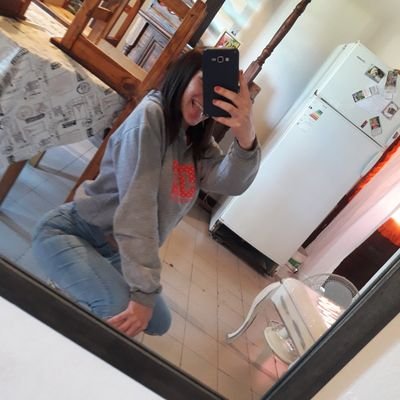 betti3110's profile picture. facebook:bettina alonso, insta:betti_alonso, 17años ,✳virginiana ♍ boxeo,valentino 💖