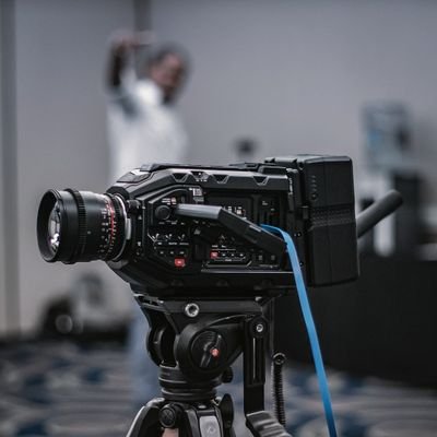 Filmmaker 🎥 dabbling in photography 📸. 📷 Follow me on Instagram! 📷
https://t.co/tWzXryR8Fk