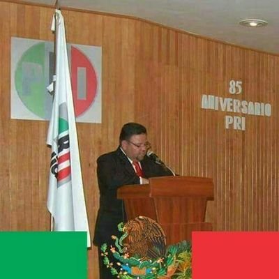 Provengo de la verdadera Cultura del Esfuerzo y no del Privilegio, Compadrazgo y Ocasión.