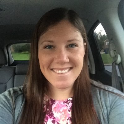 mom🎀 | wife💍 | dog mom🐶 |teacher at STEM🍎 | dtown west asst. softball coach • 2019 Ches-Mont National Division Champs 🥎 • 2019 District 1 6A Champs 🥎