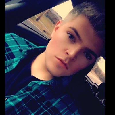 measley47's profile picture. Snap:mike2015