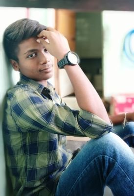 krishna_nethi's profile picture. I love ❤😘youth icon of vijay devarakonda