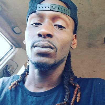 est32586's profile picture. Get money for fam by any means.....#breadchaser