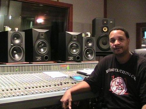 harlemrucker's profile picture. this music thing ...keep pushing it