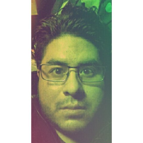 GerryRayPhoenix's profile picture. Cocinar🍳, música🎤🎶, películas📼📺, you know...