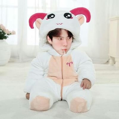 คลังของคุณวีวี่ 🐣🐥さんのプロフィール画像