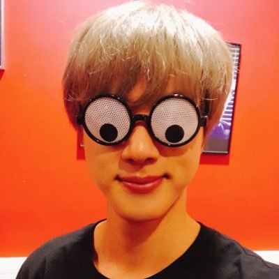 05line 基本KーPOPが好きです。 BTS、TWICE、SEVENTEEN、UP10TION 雑食 同ペン🙆🏻他ペン🙆🏻♀️どんどん絡んでください! 幕張19日参戦済み