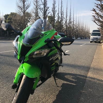 yuyax046's profile picture. 18ちゃい！CBR400R'16→ZX10R'19 都内いろんな所に出没します！気軽に絡んでください！ツーリングのお誘いも待ってます👍やりたい事しかやらねー。好きな事で生きていく。アカウント変えるのでよかったらフォローしてください→@yuyax246x